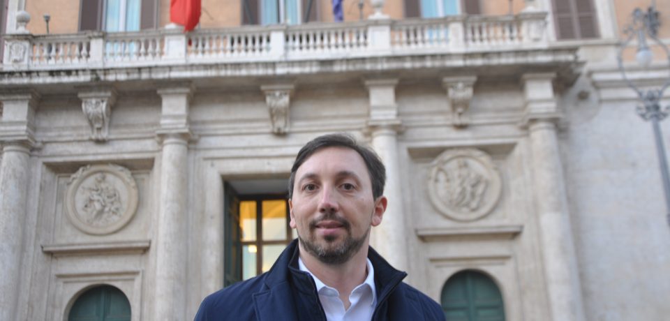 Latina / Referendum taglio dei parlamentari, Trano si schiera per il SI