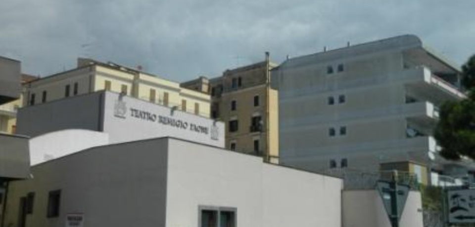 Formia / Teatro Remigio Paone, il Comune non rinnova la convenzione con l’Ipab