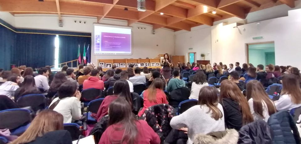 Progetto “Meteore”, i riscontri dei laboratori negli Istituti scolastici di Minturno-Scauri