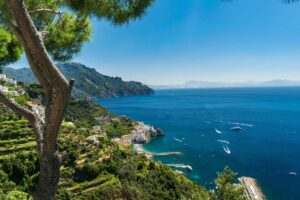 Amalfi paesaggio