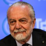 Primo piano di Aurelio De Laurentiis sornione