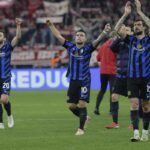 I giocatori dell'Inter esultano