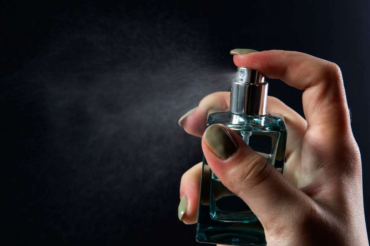 una bomboletta spray