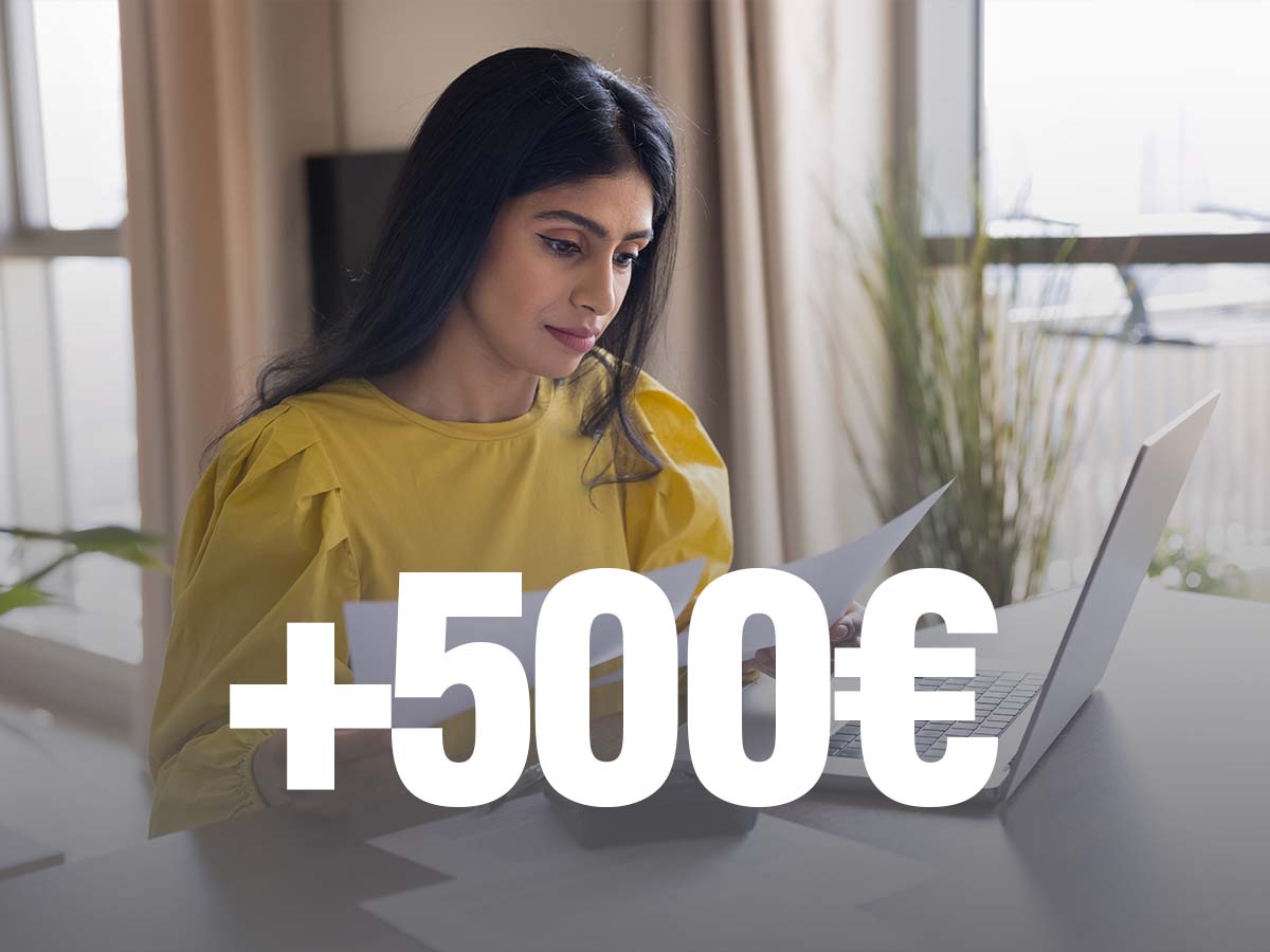 500 euro con una donna dietro