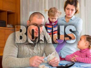 Una famiglia e sopra la scritta Bonus