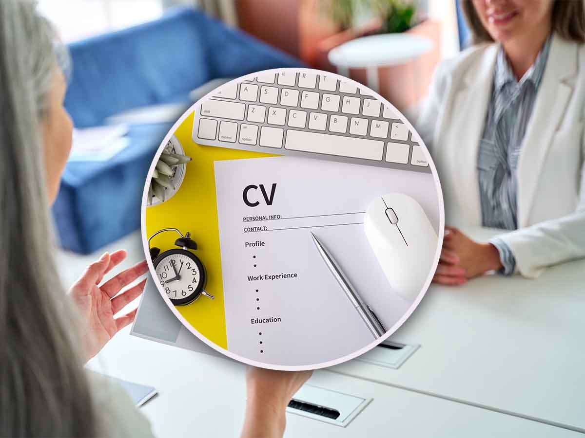Lavoro, il trucco per scrivere la lettera di presentazione: così ti contattano subito Lavoro, il trucco per scrivere la lettera di presentazione: così ti contattano subito