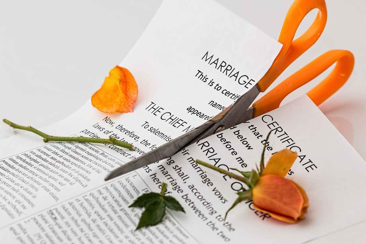 Certificato di matrimonio strappato