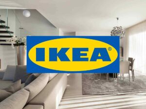 Logo Ikea e salotto ammobiliato