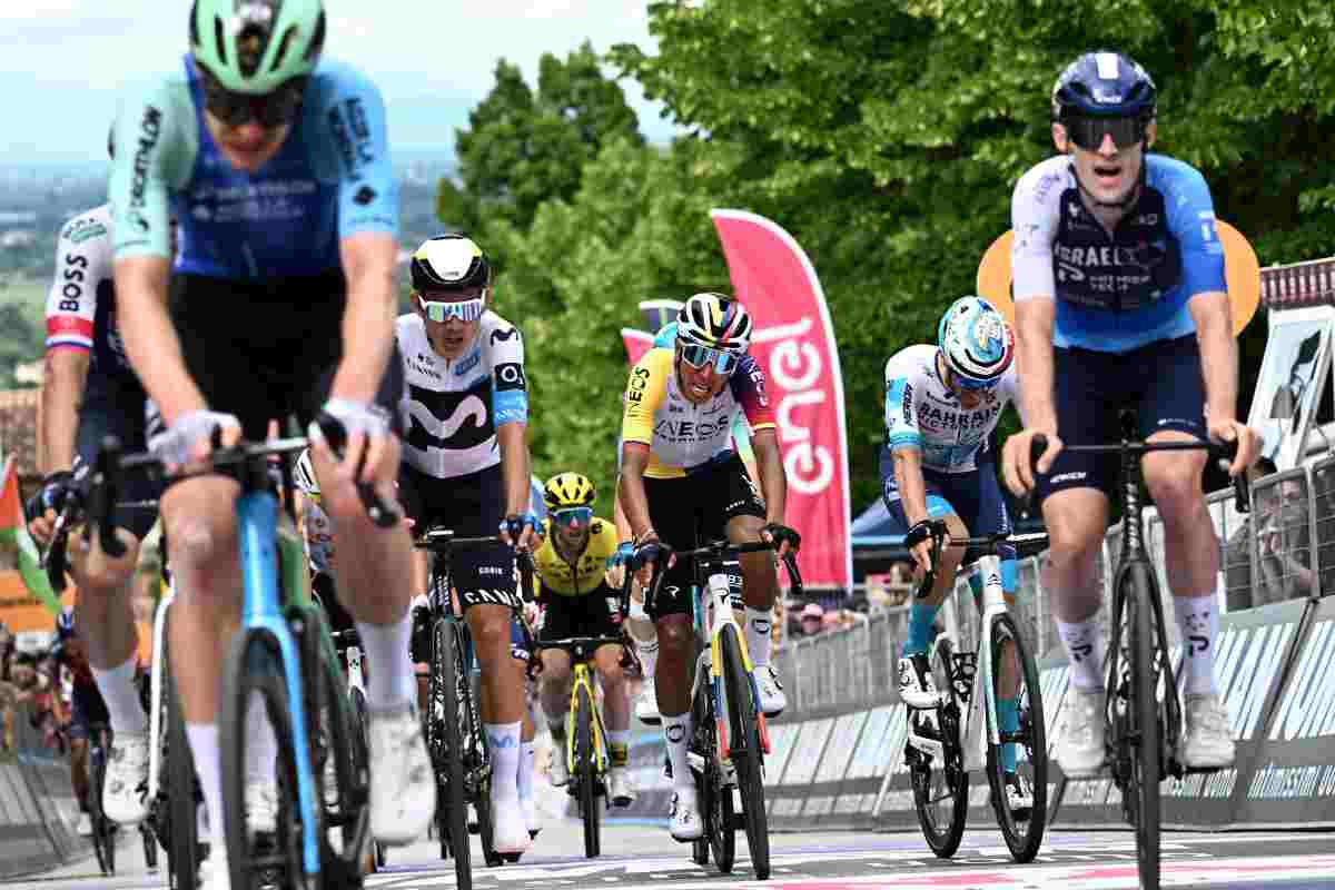 Ciclisti durante il giro d'Italia