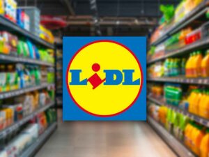 logo della LIDL in primo piano