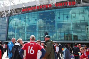 Veduta esterna dello stadio del Manchester United