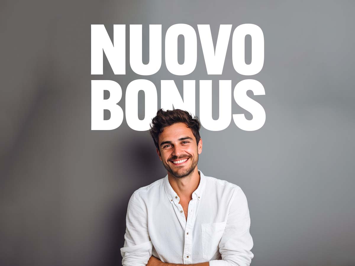 scritta nuovo bonus e un ragazzo che sorride