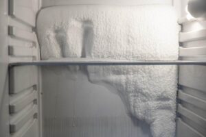 Ghiaccio nel frigorifero
