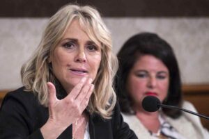 Federica Sciarelli che parla