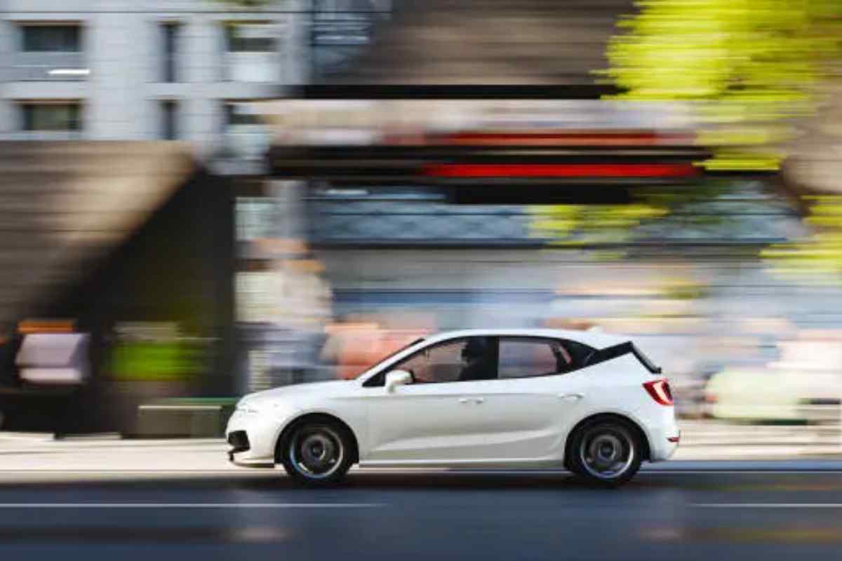 Così salvi la tua auto dalla distruzione: basta davvero poco per farla durare a lungo Così salvi la tua auto dalla distruzione: basta davvero poco per farla durare a lungo