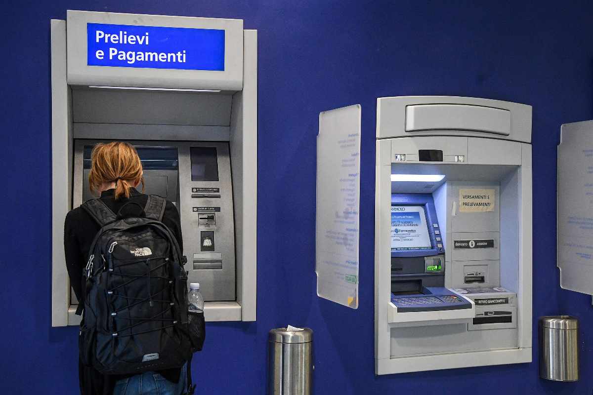 Ancora due giorni, poi cambierà tutto: ecco succederà a tutti i bancomat d’Italia Ancora due giorni, poi cambierà tutto: ecco succederà a tutti i bancomat d’Italia