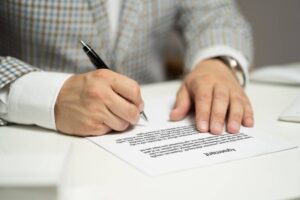 firma su un contratto