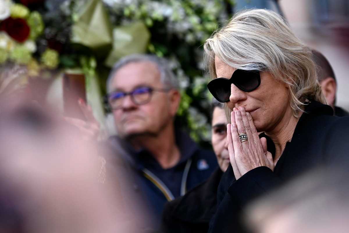 Maria De Filippi al funerale di Maurizio Costanzo