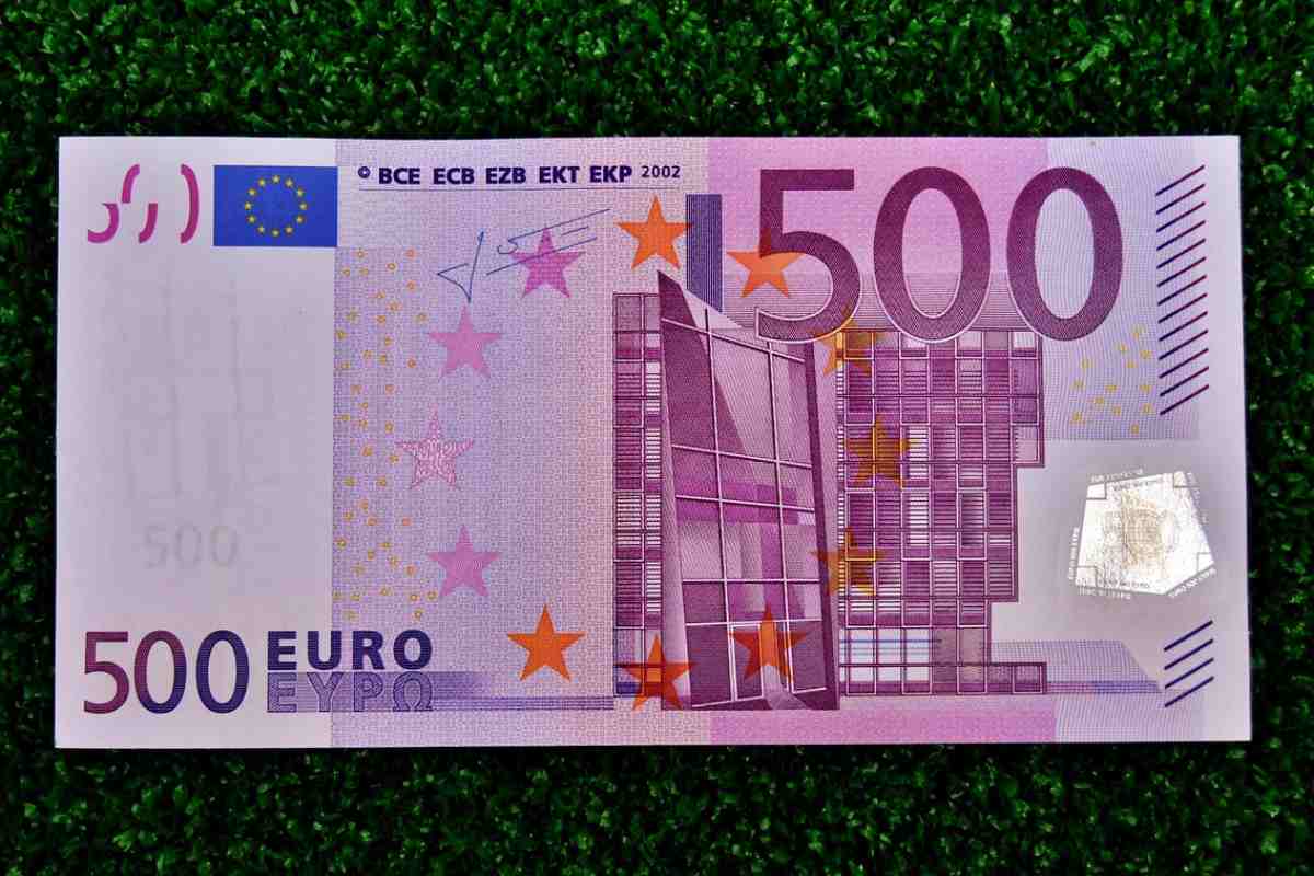 Extra bonus di 500 euro, ma non per tutti: ecco chi lo riceverà Extra bonus di 500 euro, ma non per tutti: ecco chi lo riceverà