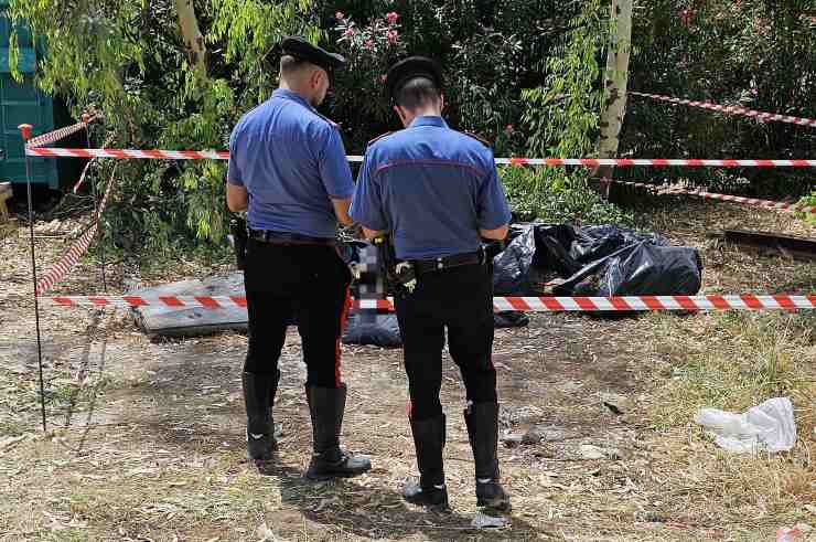 Carabinieri presso l'ospedale San Camillo di Roma