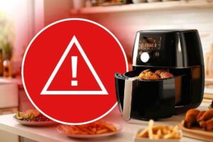 Segnale di pericolo vicino alla friggitrice ad aria