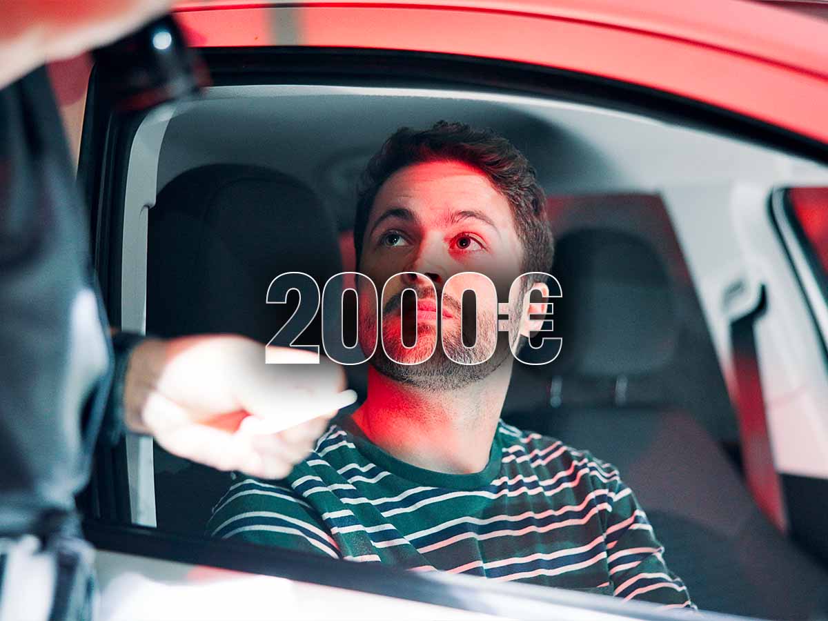 Automobilista multato e scritta 2000 euro