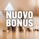 scritta nuovo bonus con dietro soldi in moneta