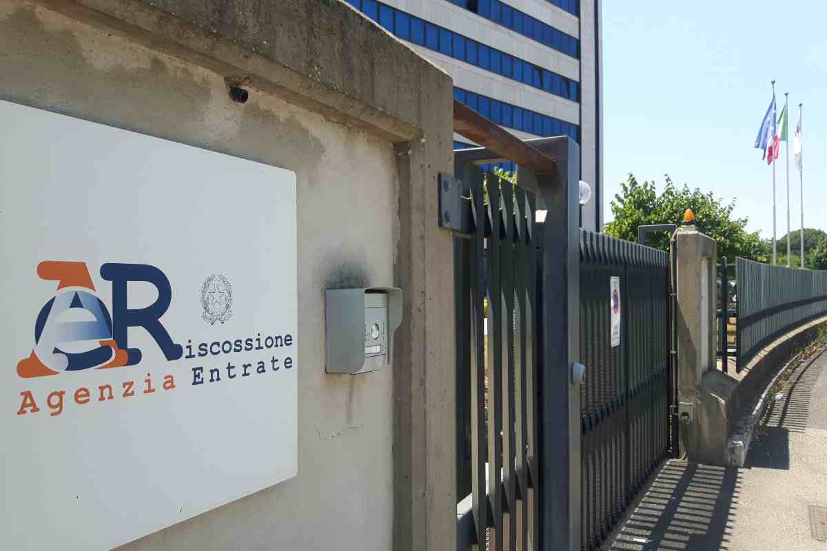Se l’hai fatto, rischi grosso: partono i controlli incrociati dell’Agenzia delle Entrate Se l’hai fatto, rischi grosso: partono i controlli incrociati dell’Agenzia delle Entrate