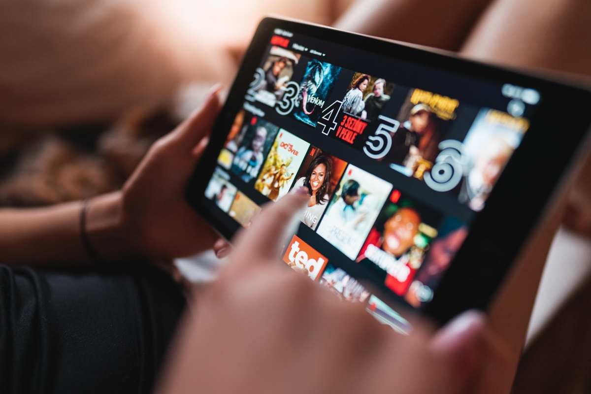 Addio Netflix, ultim’ora pazzesca: utenti allibiti Addio Netflix, ultim’ora pazzesca: utenti allibiti