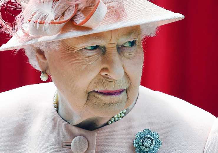 la regina Elisabetta