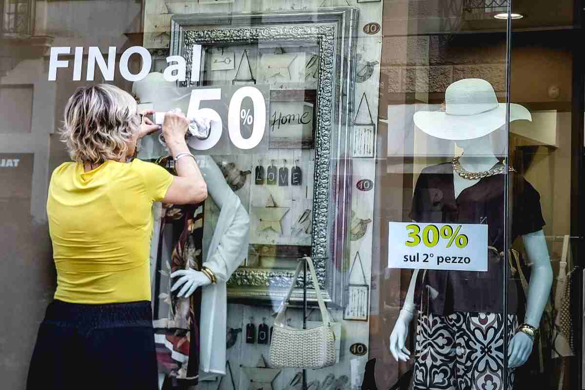 Al via i saldi estivi in anticipo: fai attenzione a queste date Al via i saldi estivi in anticipo: fai attenzione a queste date