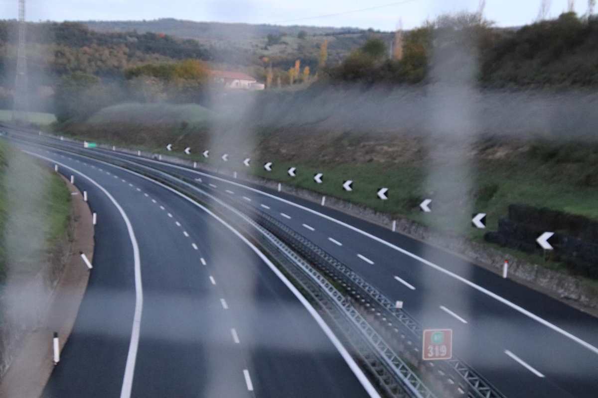 Il 2 settembre sarà una giornata da dimenticare per il traffico: strade chiuse e italiani nel panico Il 2 settembre sarà una giornata da dimenticare per il traffico: strade chiuse e italiani nel panico