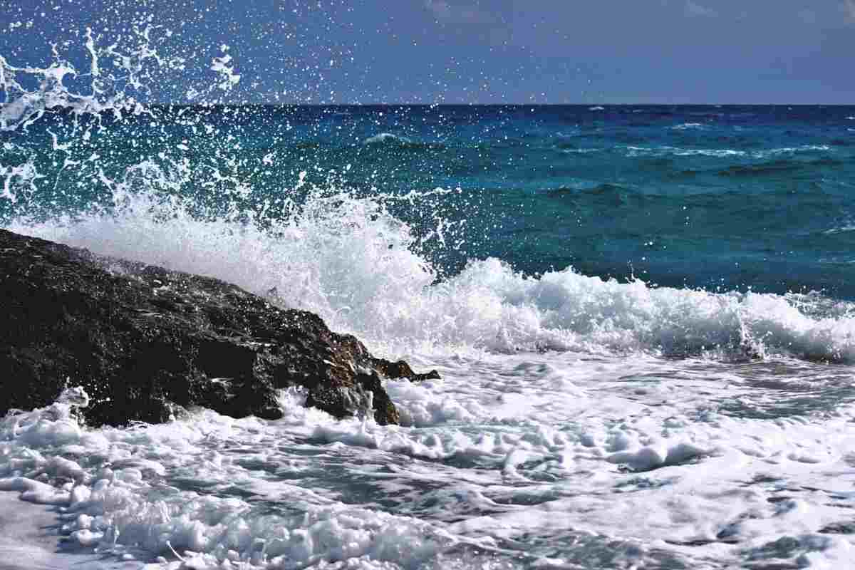 Evitate questa spiaggia in Italia: è diventata invivibile Evitate questa spiaggia in Italia: è diventata invivibile