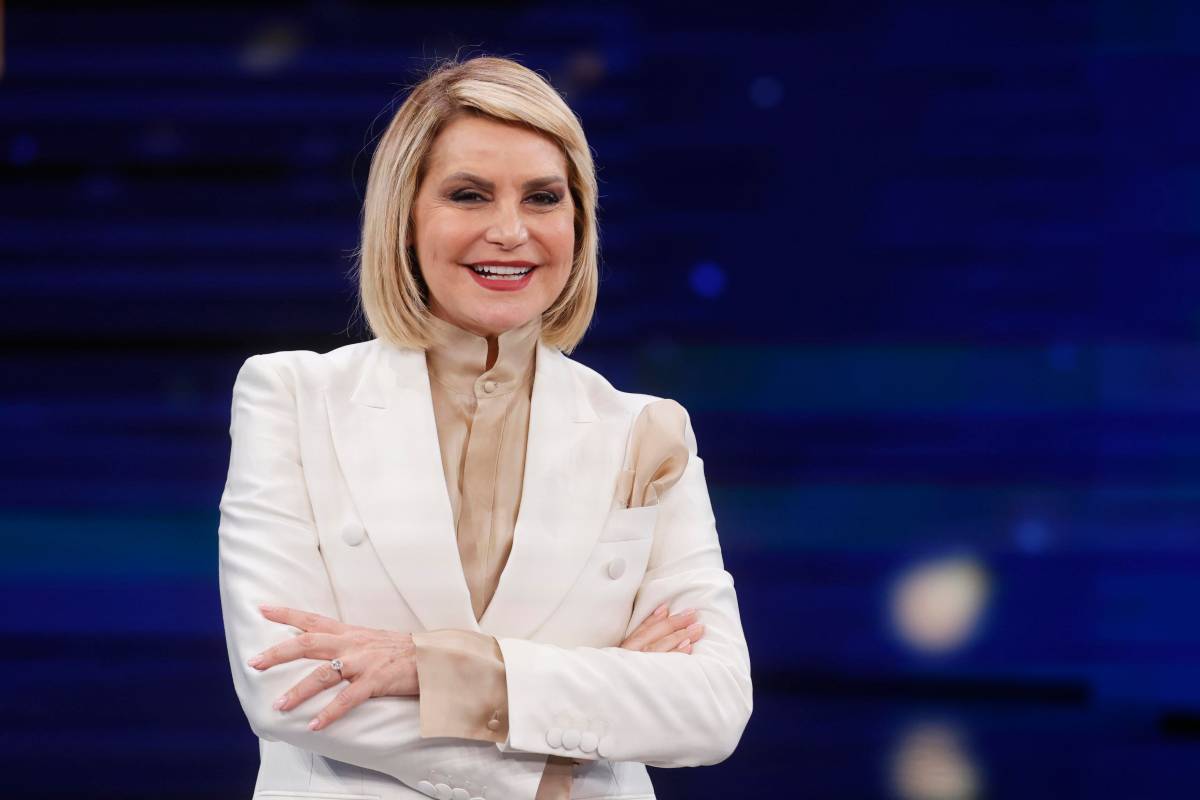 Simona Ventura in primo piano