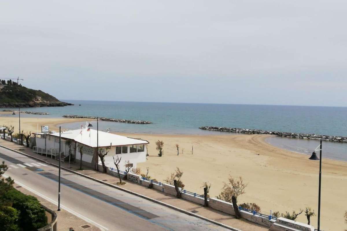 Una spiaggia vuota