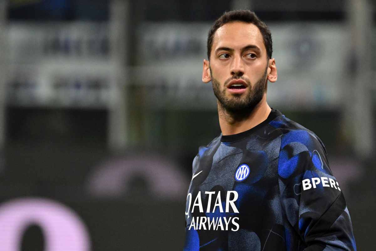 Si chiude entro oggi, torna in Turchia prima di Juventus Inter: non è Calhanoglu