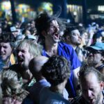 Fan ad un concerto