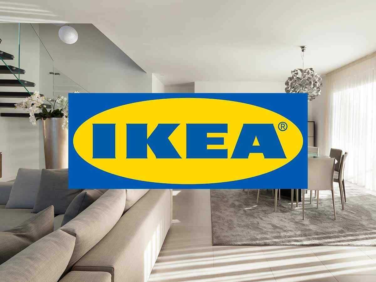 Salotto Ikea con logo