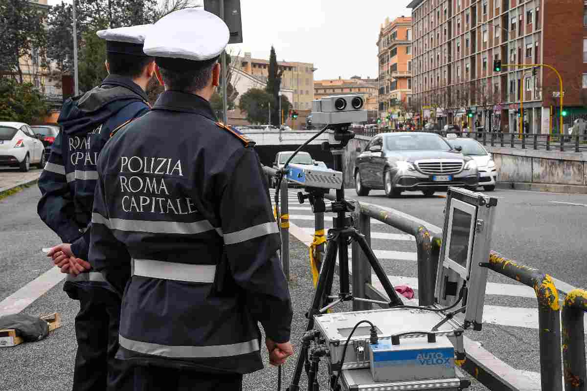una postazione autovelox mobile