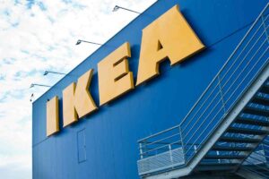 insegna di uno store di Ikea