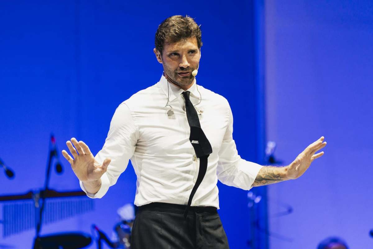 Stefano De Martino su tutte le furie, telespettatori basiti: cos’è successo