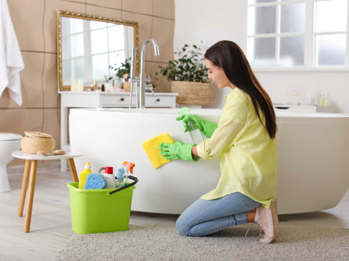 Caos in bagno? Bastano pochi minuti per riordinare tutto: il trucco